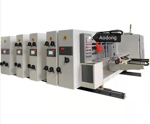 कार्टन फ्लेक्सो प्रिंटिंग स्लेटिंग कटिंग मशीन 200 मोहरे / मिन स्टैकर के साथ